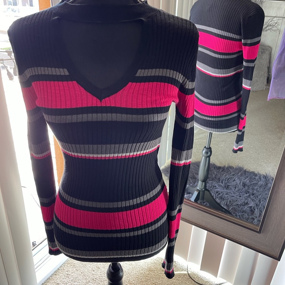 Pink & black form fitting sweater
